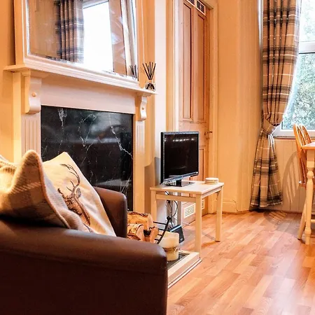 Cosy And Modern Apartment In Central Edinburgh Exterior photo